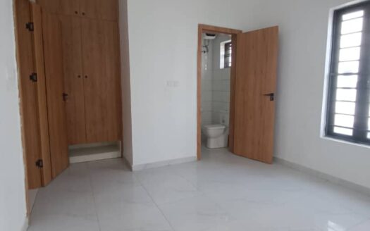 5 Bedroom Semi Detached Duplex
